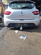 Pare choc arriere RENAULT CLIO