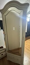 1 Door Armoire 