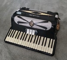 Contello Accordian With Case