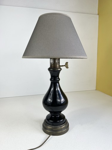 Ancienne lampe pétrole - ancienne,