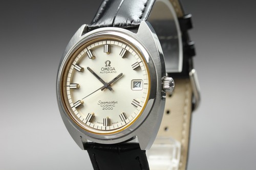 Années 1970 comme neuf omega - années,