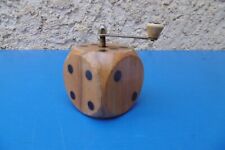 MARLUX - MARLUX DE SHAPED PEPPER MILL - COLLECTION - VINTAGE - RARE