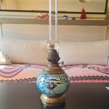 Ancienne lampe à pétrole en