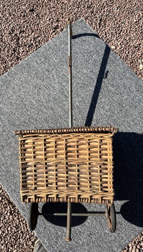 Panier sur roulettes