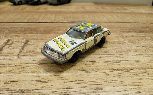 Volvo 244 majorette - volvo,