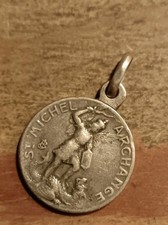 Médaille Religieuse Ancienne