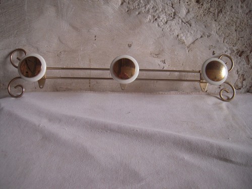 Vestiaire mural metal dore - mural,