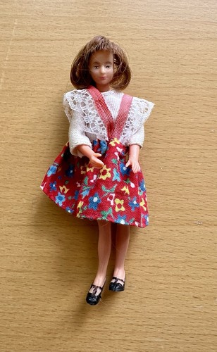 Sweet vintage lundby female - lundby,
