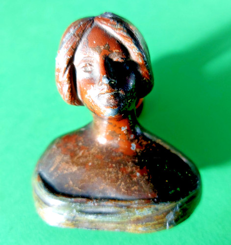 Buste femme signé goyeau - ,