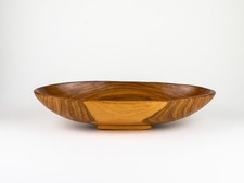 Coupe moderniste en bois d’olivier, France, années 1960