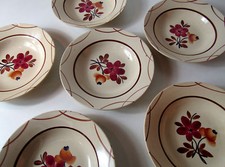 6 anciennes assiettes creuses