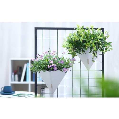 Pot fleurs triangulaire - de,