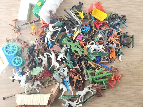 Lot figurines soldats et - soldats,