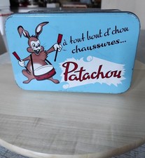 Vieille boîte en métal