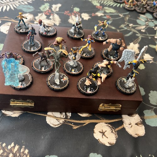 Heroclix men vintage gold - heroclix, le