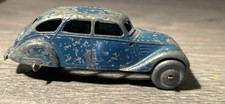 DINKY TOYS  ANCIEN PEUGEOT 402