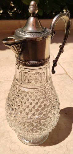 Carafe verre taillé et - en,