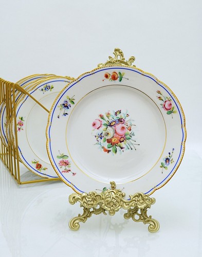 Belle assiette porcelaine - assiette,