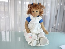 Poupée d'artiste de