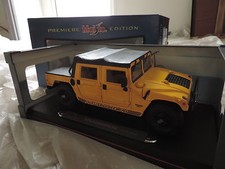 HUMMER H1 1/18 SOFT TOP JAUNE