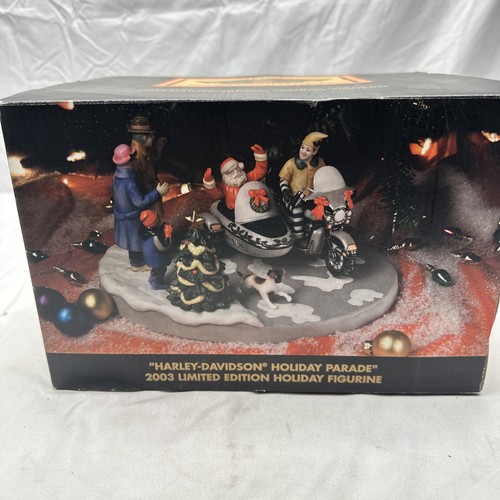 Harley davidson holiday parade - harley-davidson,