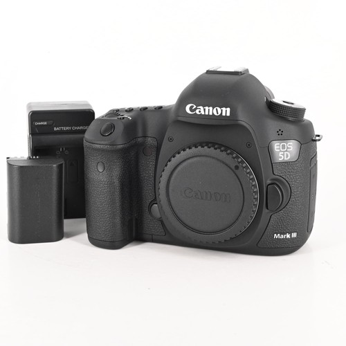 Canon eos mark iii - 5d,