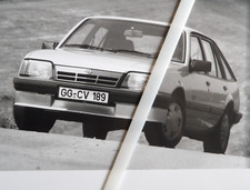 Photo Presse OPEL ASCONA GT de 1984 OP26