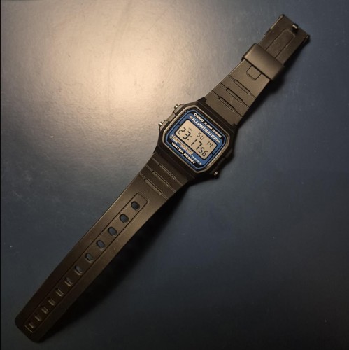Casio 105w illuminator - casio, f-105w