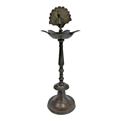 Ancienne lampe pétrole - à,
