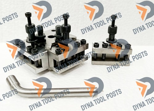 Jeu poteaux outils à - 4,