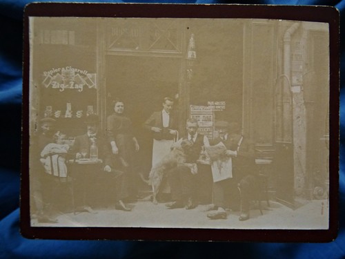 Photo anonyme terrasse d - -, d'un