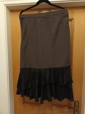 Stylish Ladies Canisse Two Tone Frill Hem  Skirt SIZE  UK10 /12
