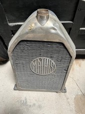 radiateur de voiture ancienne de marque MATHIS