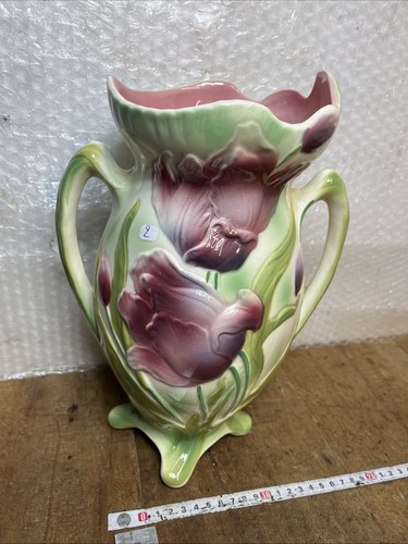 Vase vert decor relief - vase,