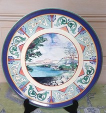 Plat en faïence de Gien