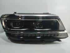 5NN941082C Feu Droit pour