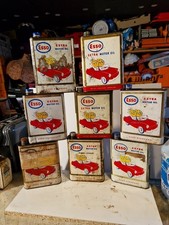 Lot De 8 Anciens Bidons Huile