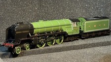 OO/HO Hornby LNER Edward Thompson 500 A2/3 4-6-2 CUSTOM GLOSS