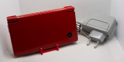 Nintendo dsi rouge avec - rouge,