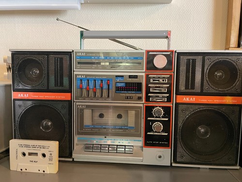 Boombox ghettoblaster akai - boombox,