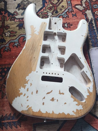 Corps guitare électrique type