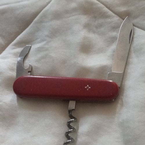 Victorinox couteau