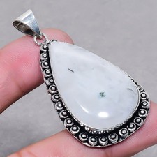 Pendentif bijoux cadeau fait