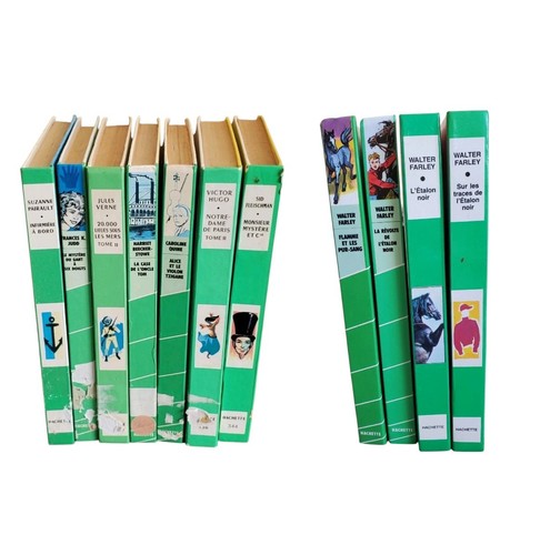 Lot livres bibliothèque - 11,