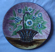 assiette signée PUIGDEMONT