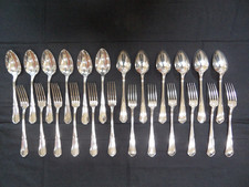 12 COUVERTS A DESSERT /