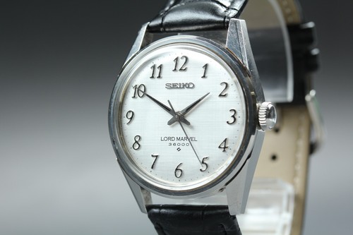 1974 near mint seiko - mint,