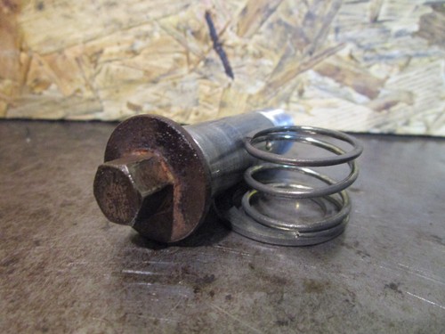 Boulon carter filtre a - carter,