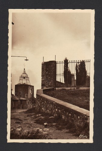 Aups cour horloge - (83), l'horloge
