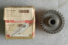 Yanmar 119100-26200 Cooling Sea Water pump Gear Assembly